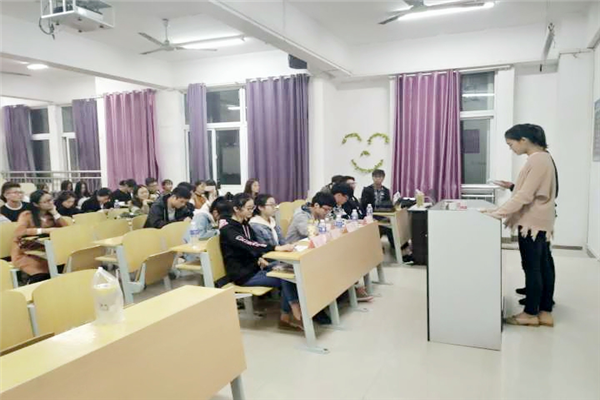 1508730044667137.png 爱与真1.png